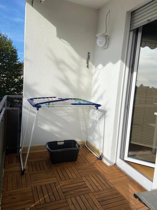 Luxury Apartment With Air Conditioning & Jaccuzzi Near Frankfurt Wiesbaden Hofheim am Taunus Exterior photo